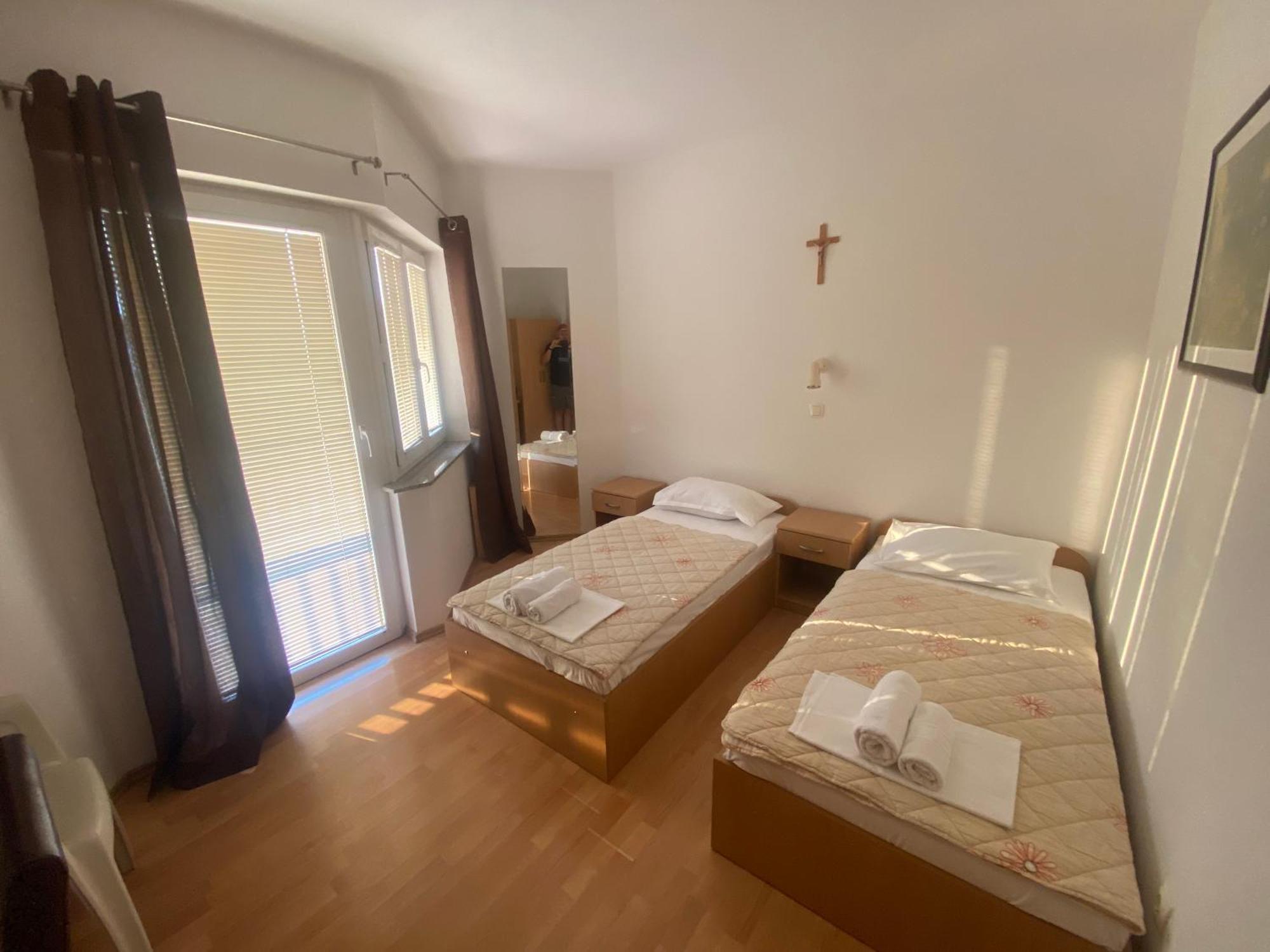 Guest House Regina Mundi Medjugorje Ngoại thất bức ảnh
