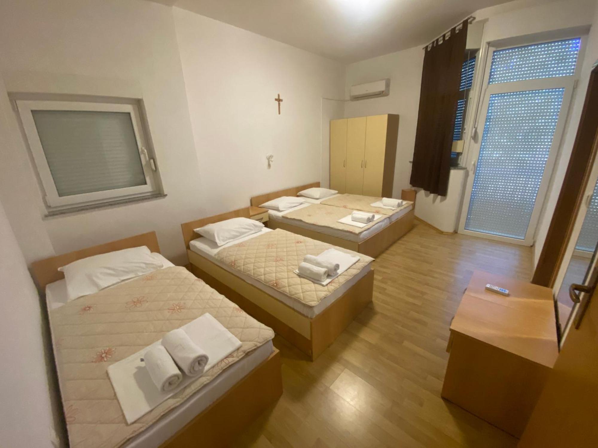 Guest House Regina Mundi Medjugorje Ngoại thất bức ảnh