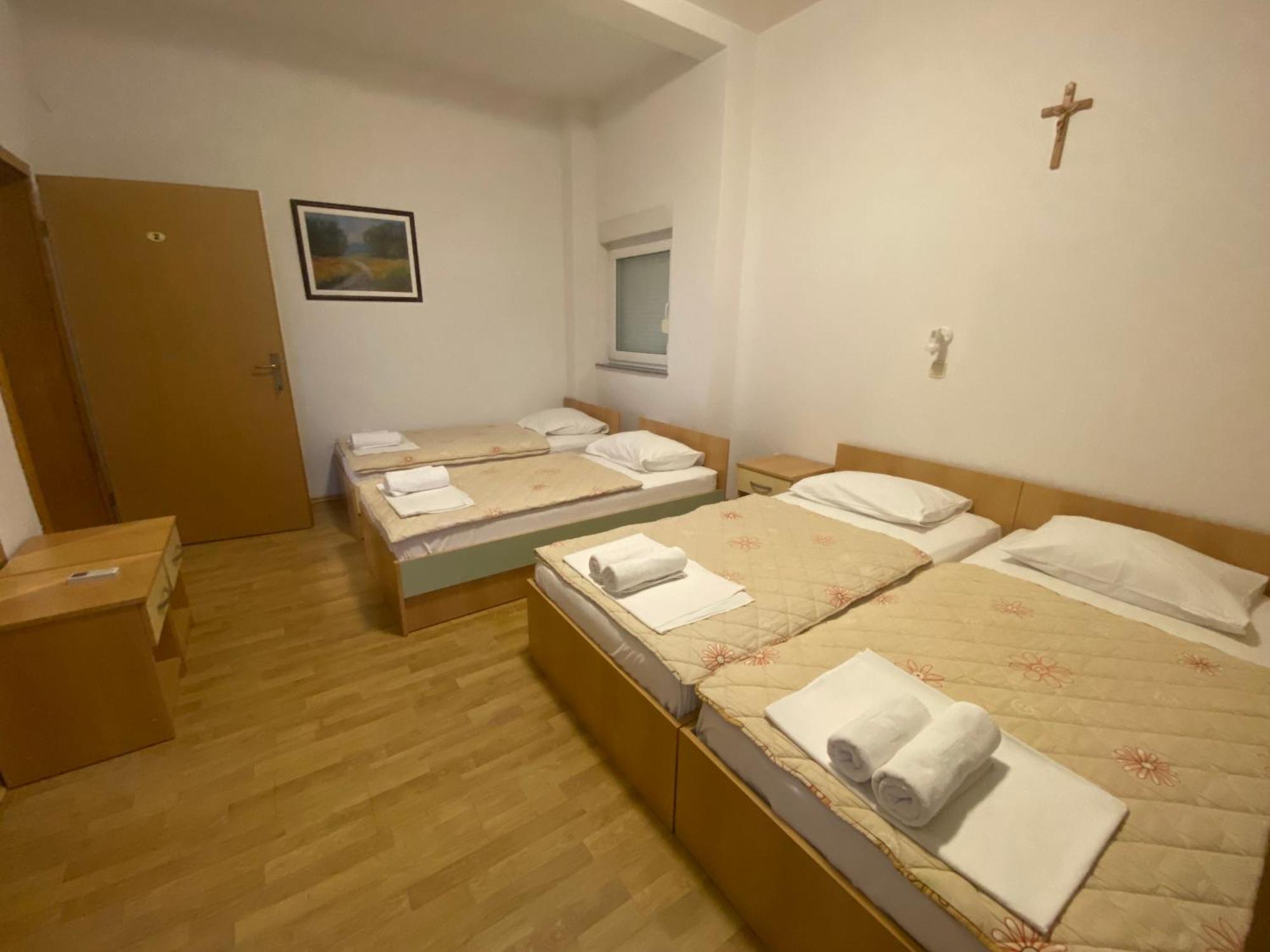 Guest House Regina Mundi Medjugorje Ngoại thất bức ảnh